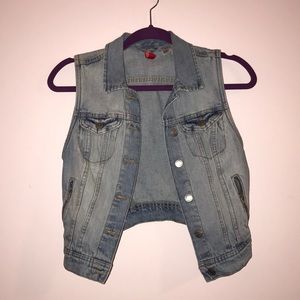 Cropped Denim Vest